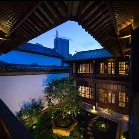 Silver Chest Boutique Hotel Kunming Kültér fotó