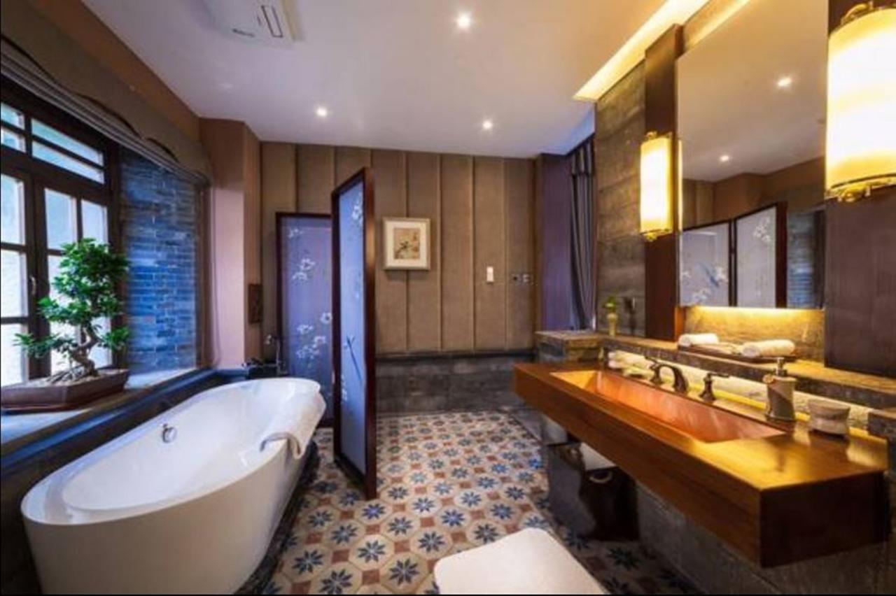 Silver Chest Boutique Hotel Kunming Kültér fotó