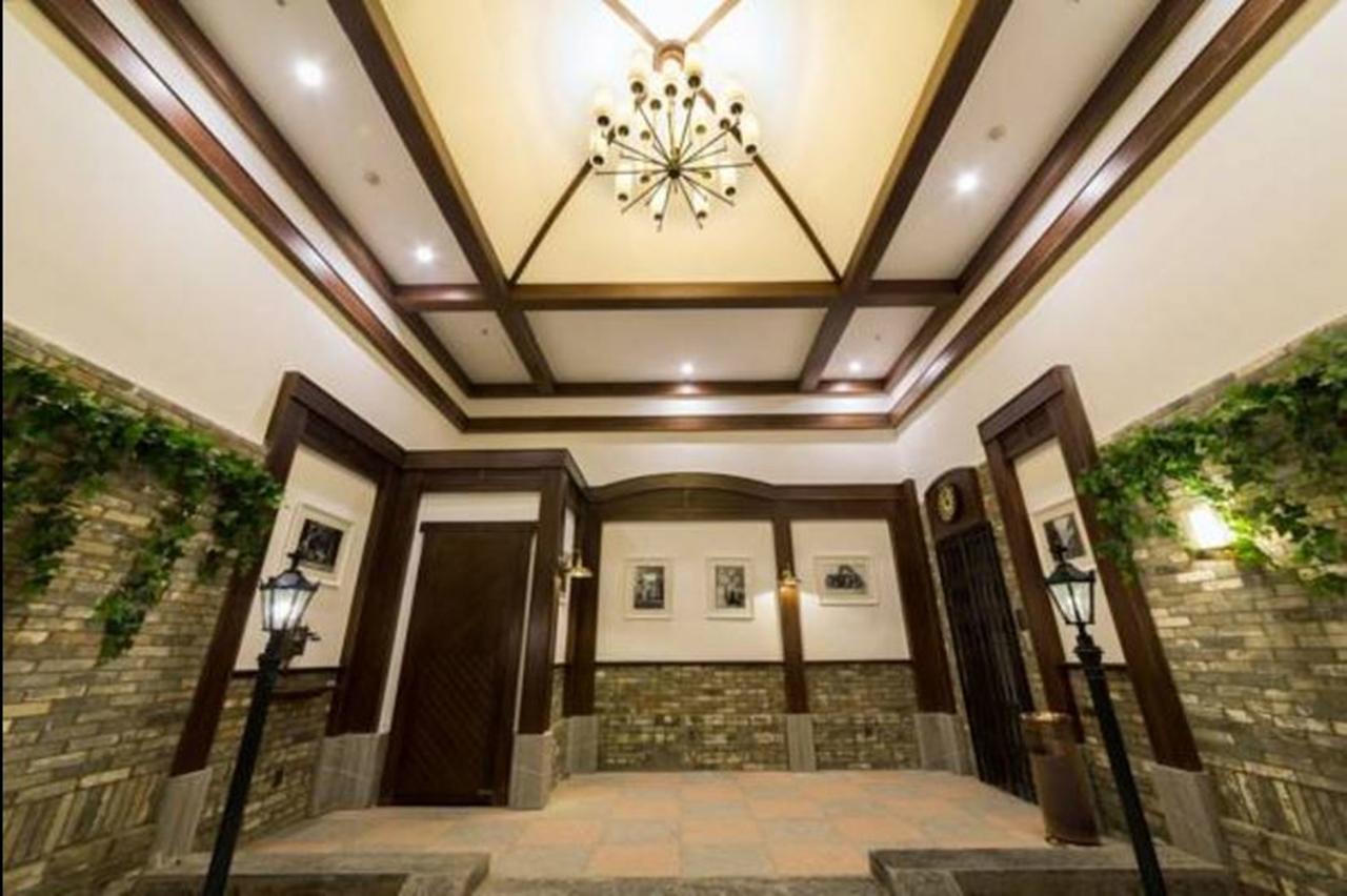 Silver Chest Boutique Hotel Kunming Kültér fotó